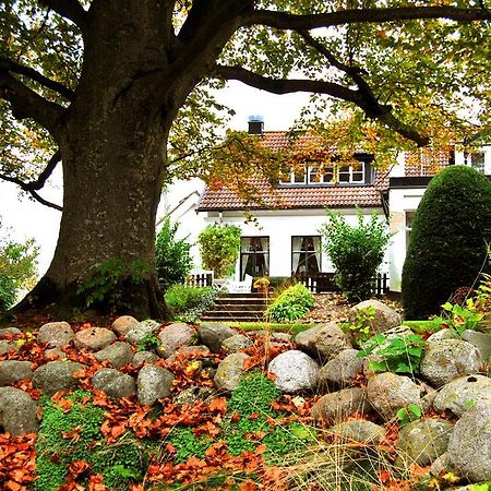Karlaby Kro Ostra Tommarp Exterior photo
